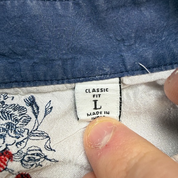 Robert Graham Shirt Men Large White Blue Floral Band Collar Flip Cuff Art Party - Picture 10 of 14